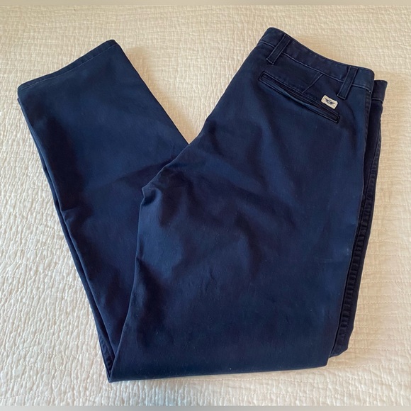 Like new! Dockers Original Alpha Khaki Navy Blue Pants Size 34/32 - Picture 3 of 8